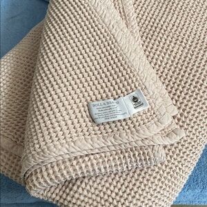 BOLL & BRANCH Luxury Organic Cotton Cozy Waffle Bed Blanket Natural Full/ Queen